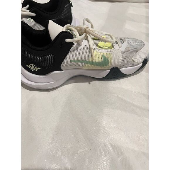 Nike Giannis Immortality 2 Unisex Adults's Basketball Shoes Size 10 Multicolor - Picture 5 of 7